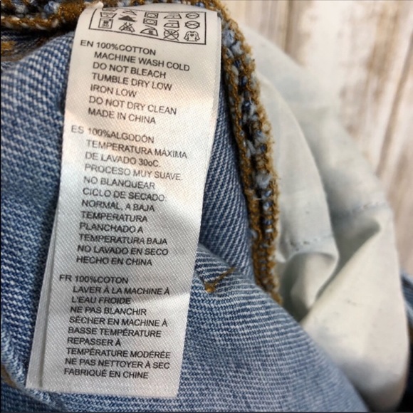 Forever 21 Denim Short Blue Distressed Destroyed - Picture 7 of 8